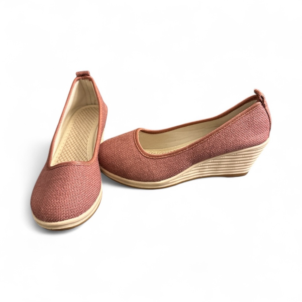 New Women's Wedge Shoes in Pink
